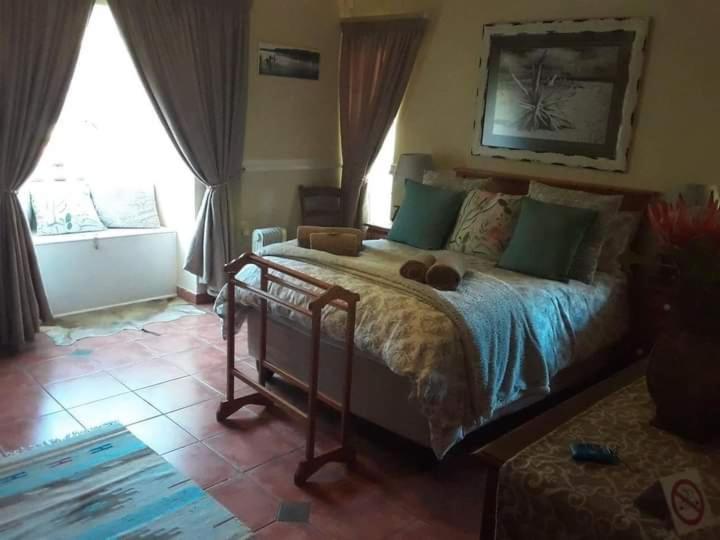 Roses And Pebbles B & B Guest House Klerksdorp Exterior foto